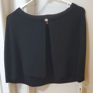 Eliza J Black Knit Capelet/Cape Poncho